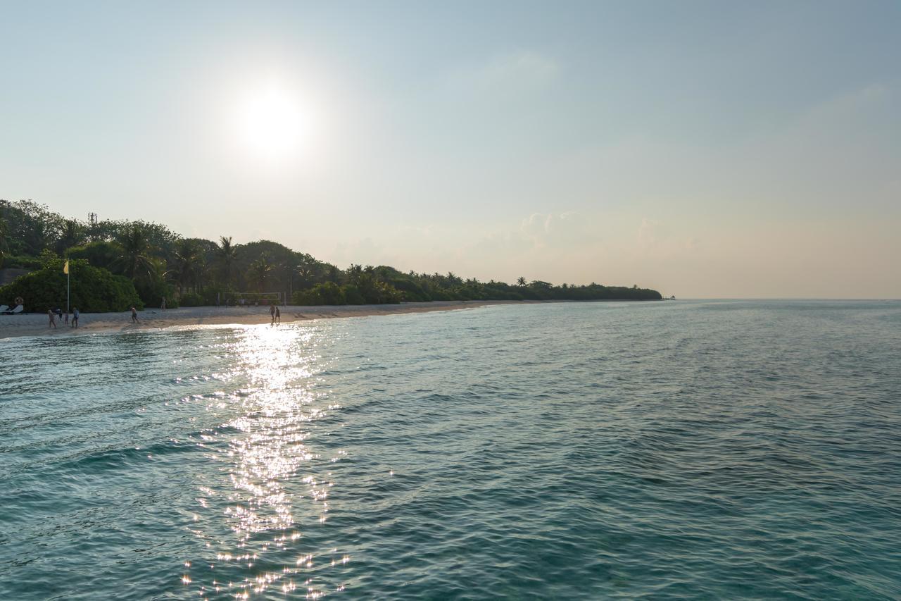 Palm Beach Island Resort & Spa Maldives Fushifaru Exterior photo