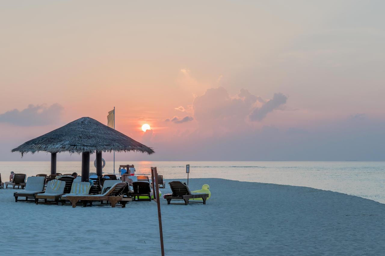 Palm Beach Island Resort & Spa Maldives Fushifaru Exterior photo